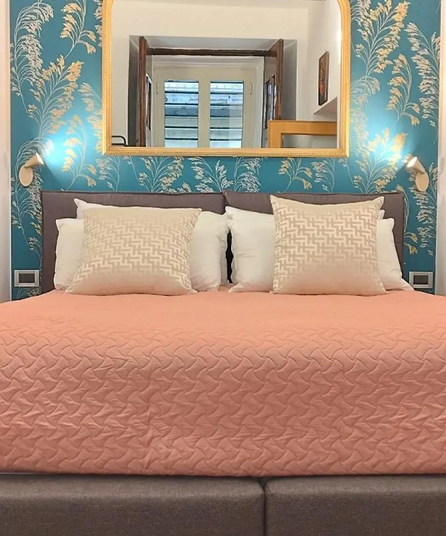Civico 18 Suite Naples Apartment